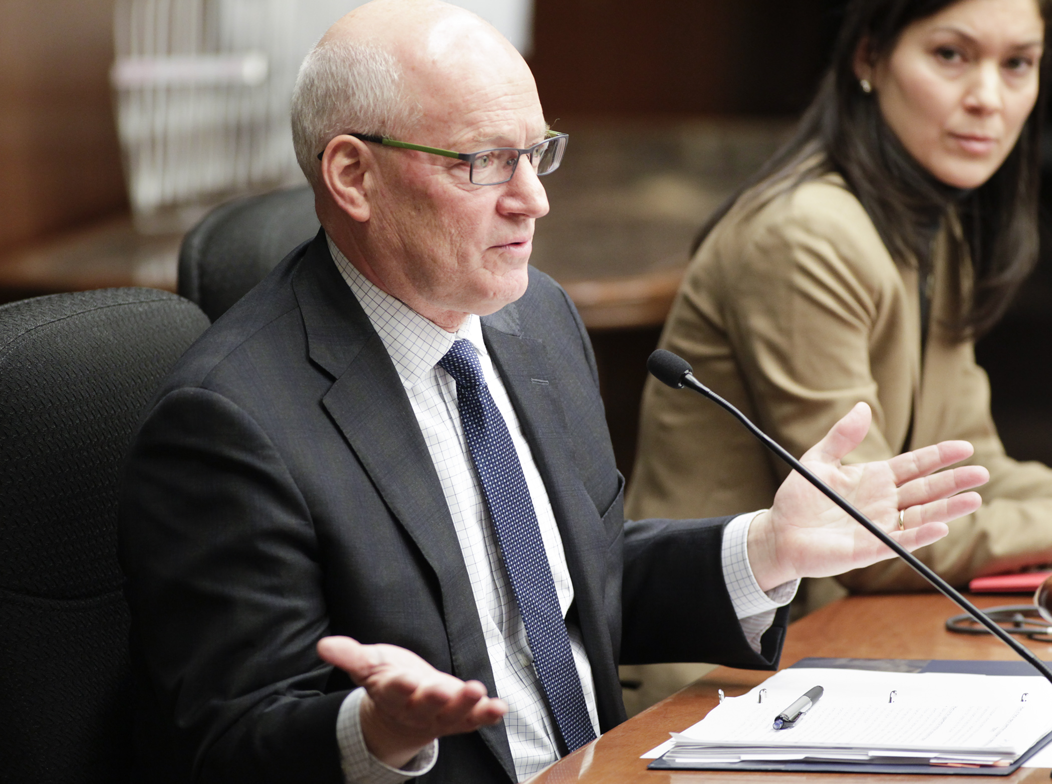 Minnesota Management and Budget Commissioner Myron Frans updates members of the House Ways and Means Committee Monday on how the partial federal government shutdown is affecting the state. Photo by Paul Battaglia