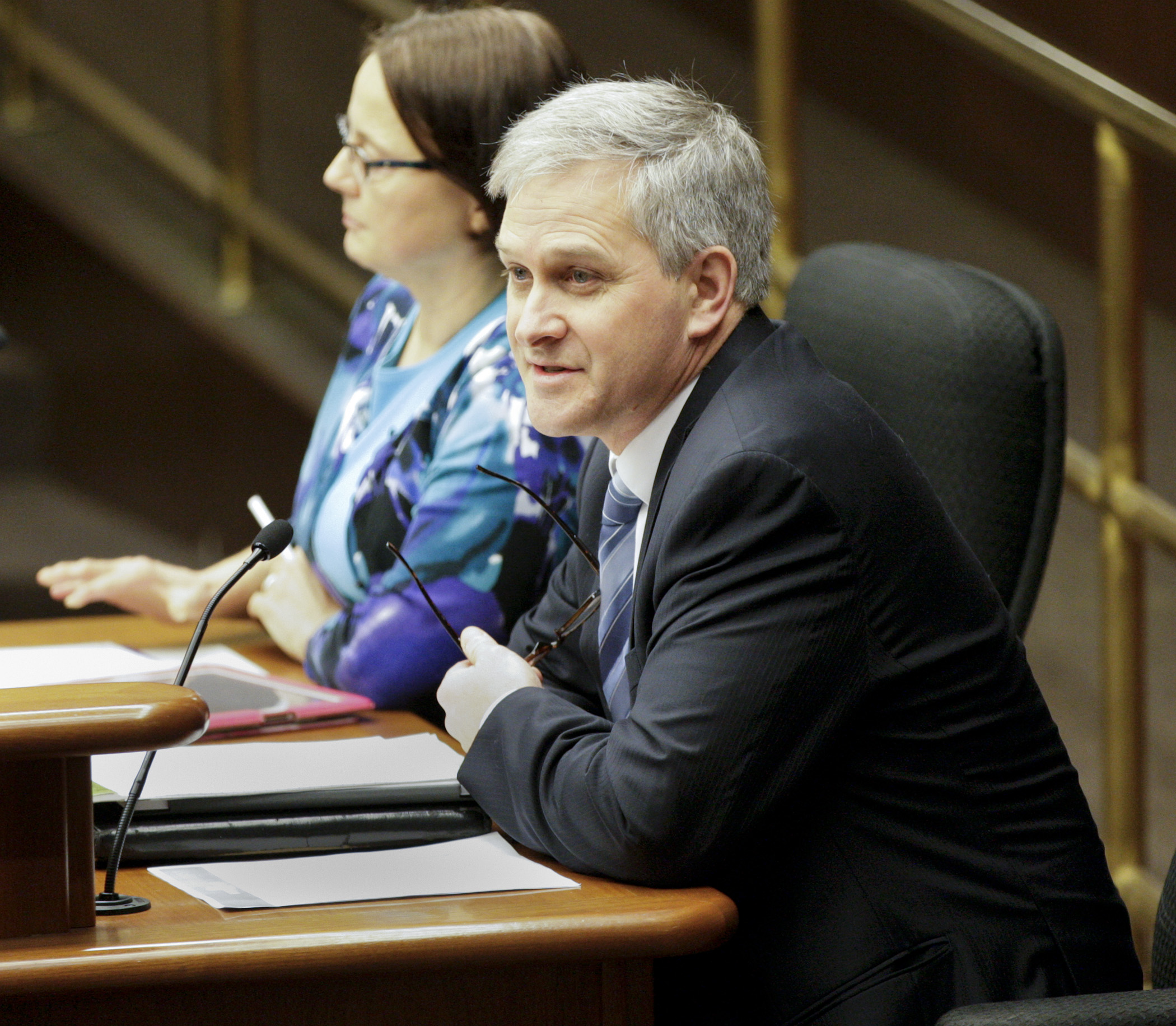 Frank Forsberg, an executive committee member with MinneMinds, testifies Thursday during a joint meeting of the House Education Finance and Education Innovation Policy committees. Photo by Paul Battaglia