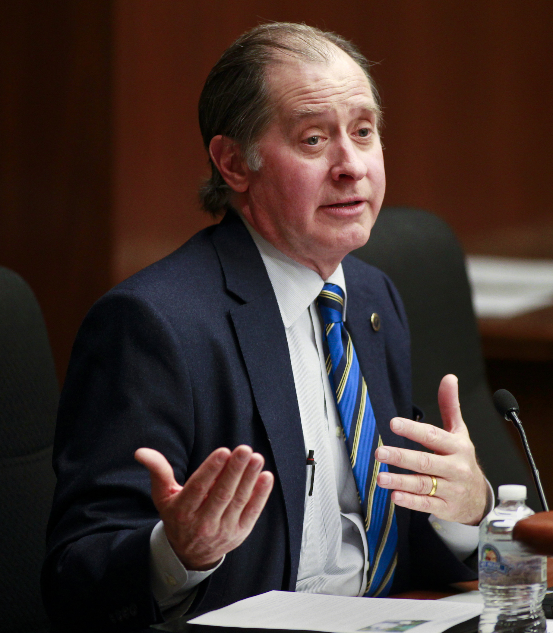 Transportation Commissioner Charles Zelle addresses the House Transportation Policy and Finance Committee Jan. 26. Photo by Paul Battaglia