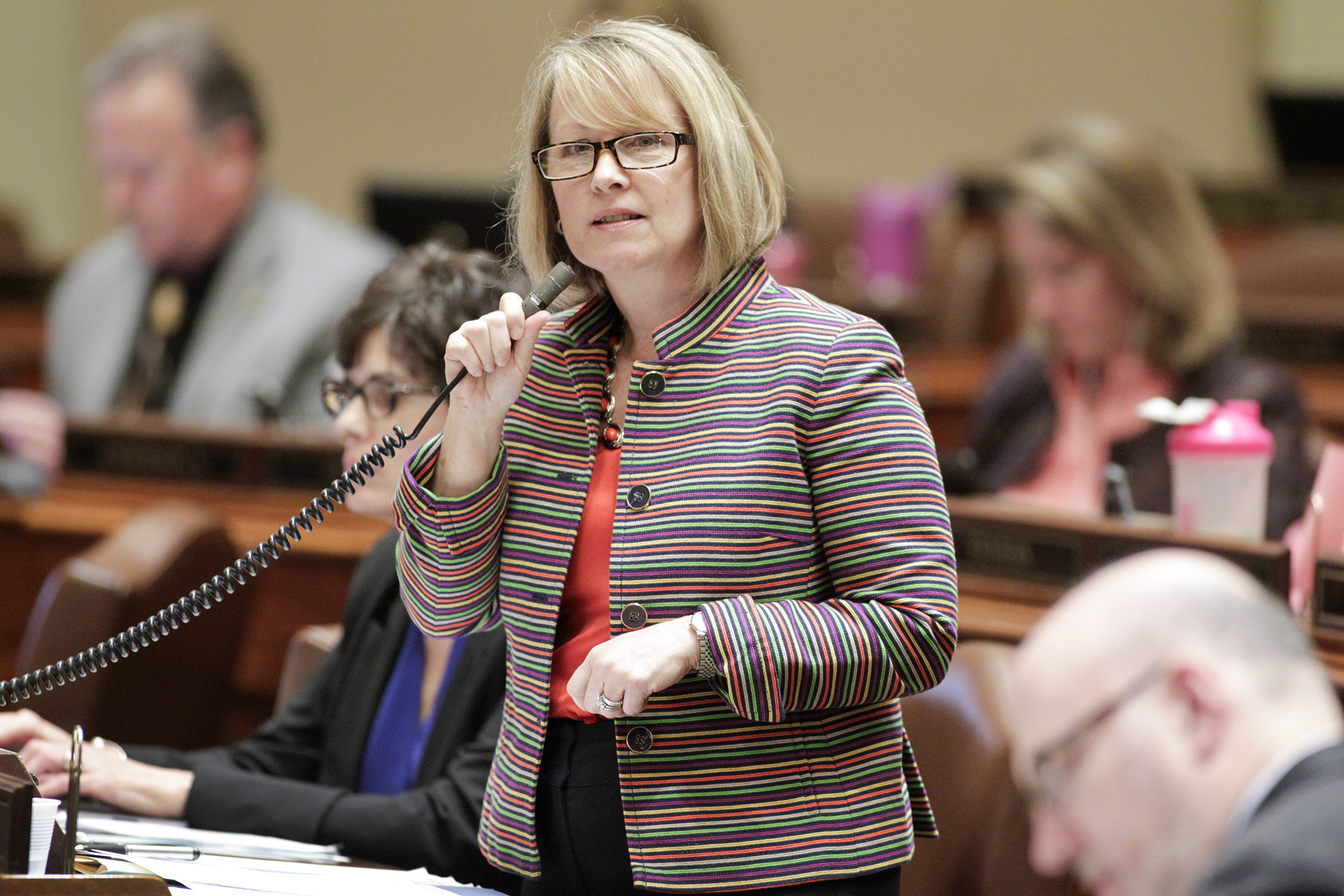 Rep. Jenifer Loon discusses her bill HF1478 on the House Floor March 16. The bill, passed 71-59, would require a school board and an exclusive representative of teachers to negotiate an unrequested leave of absence plan. Photo by Paul Battaglia