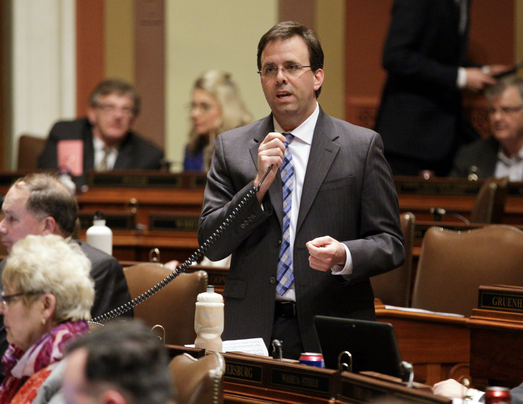 Rep. Pat Garofalo speaks during early debate on his bill, HF1027, which would modify the minimum wage for certain workers who receive tips. Photo by Paul Battaglia