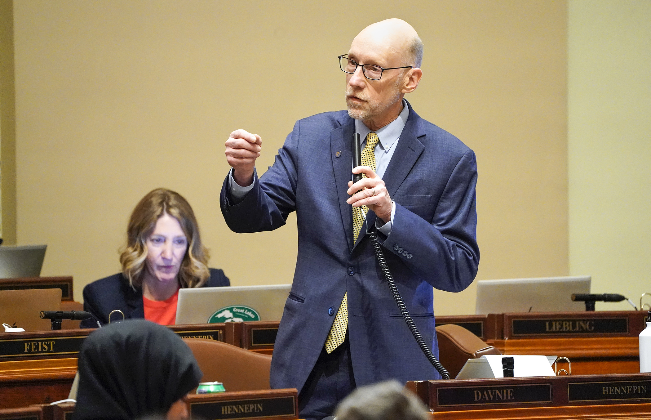 Rep. Jim Davnie, chair of the House Education Finance Committee, makes opening comments before debate begins on the omnibus supplemental education finance and policy bill April 27. (Photo by Paul Battaglia)