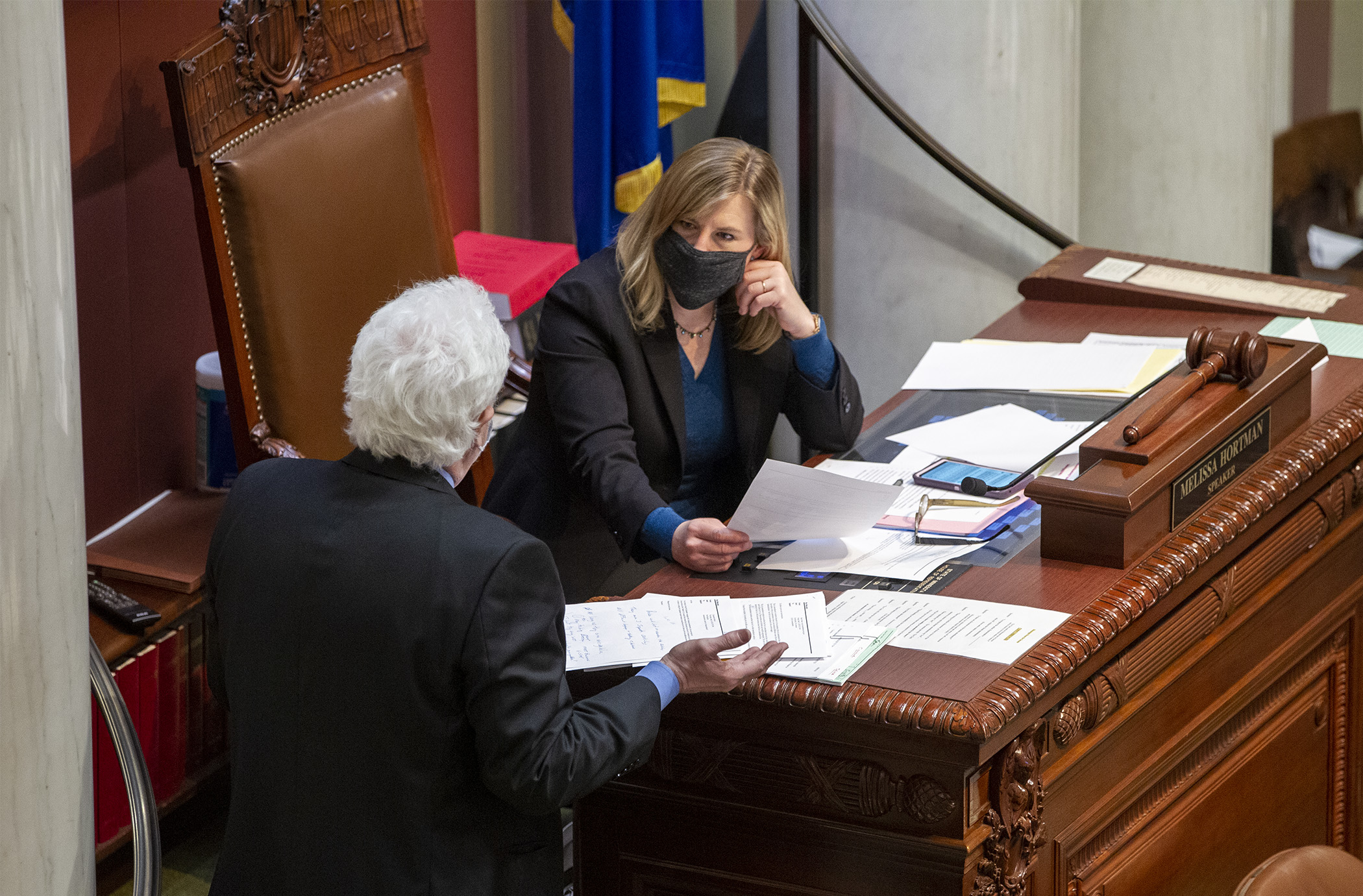 House Speaker Melissa Hortman confers with Chief Clerk Pat Murphy during the House floor session May 15. Photo by Paul Battaglia