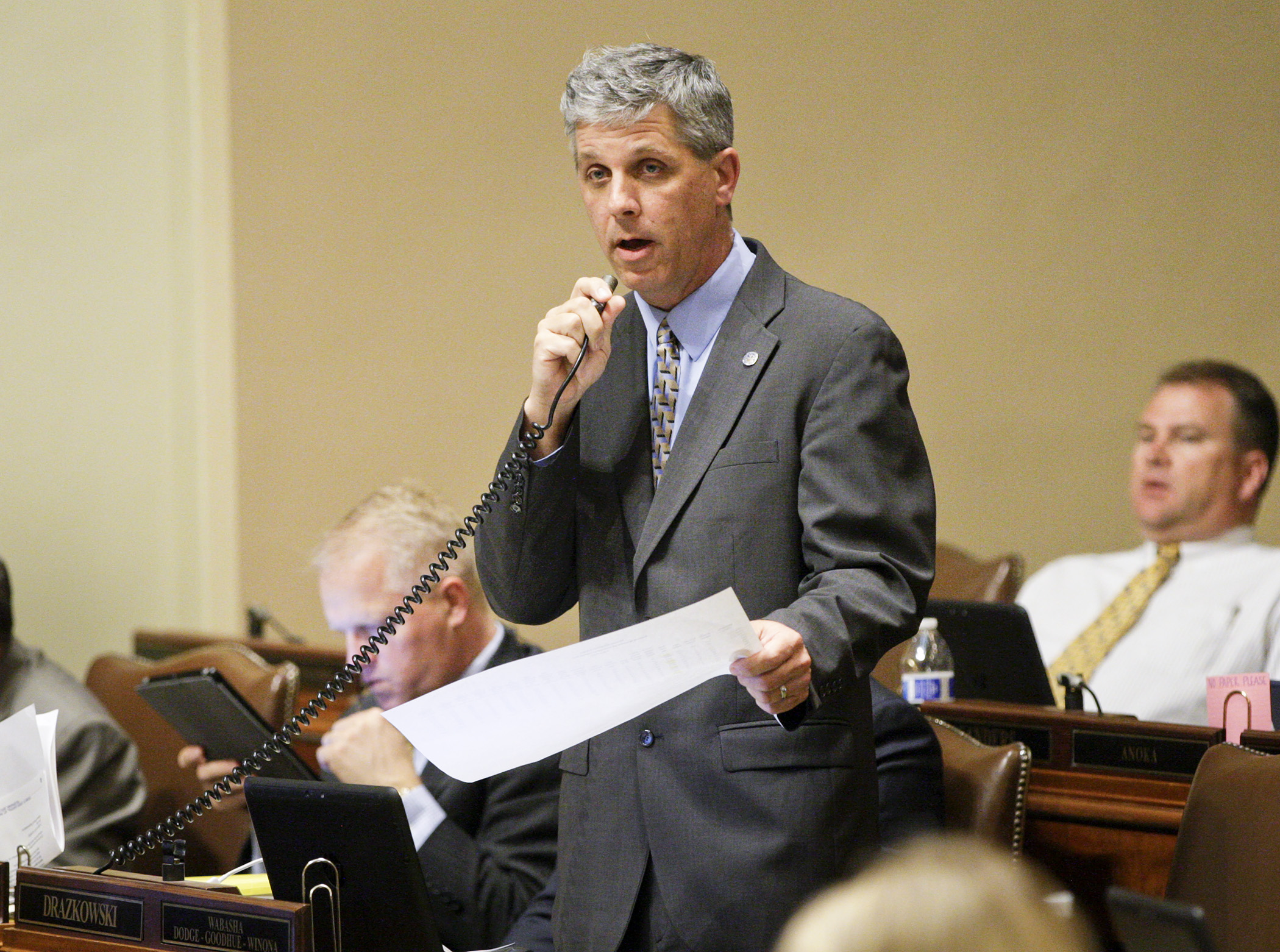 Rep. Steve Drazkowski discusses provisions of HF3585, which would ratify labor agreements and a compensation plan for certain state employees, during a floor session May 20. Photo by Paul Battaglia
