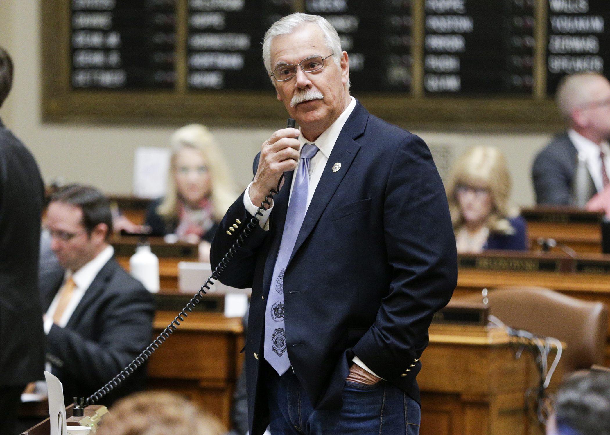 Rep. Tony Cornish, chair of the House Public Safety and Security Policy and Finance Committee, discusses the omnibus judiciary and public safety conference committee report May 22. Photo by Paul Battaglia