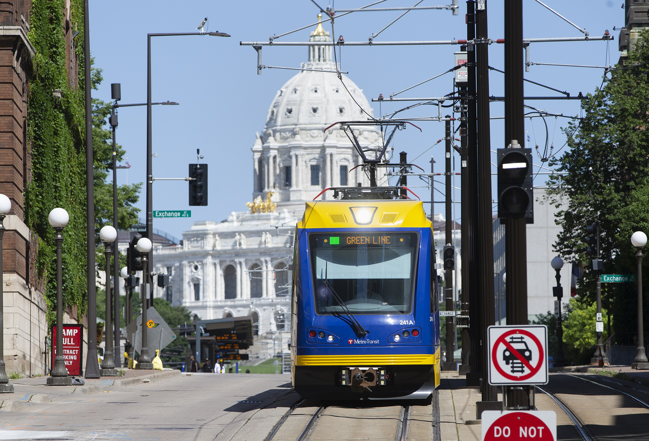 A Metro Transit Green Line train near the State Capitol in St. Paul. (House Photography file photo)