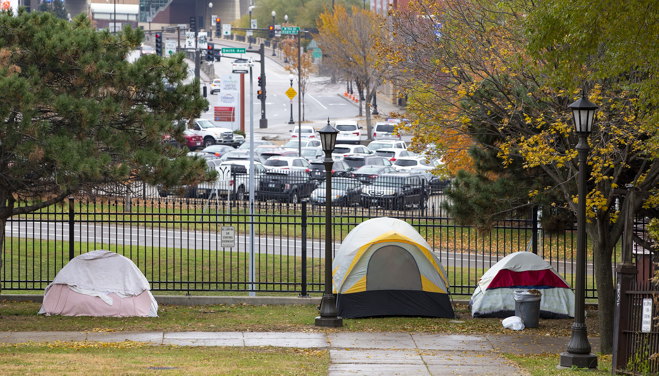 A St. Paul homeless encampment pictured in 2018. The number of people experiencing homelessness in Minnesota has decreased since 2014, state officials told lawmakers on Wednesday, but troubling trends remain. Photo by Paul Battaglia